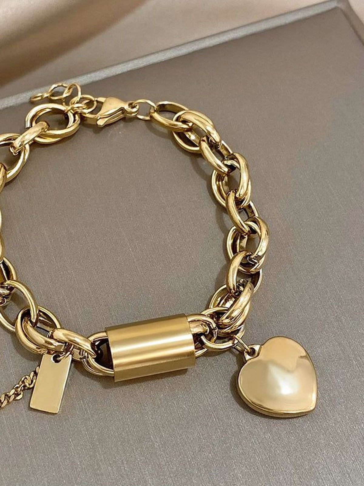 Bracelet Épais avec Cœur | Or