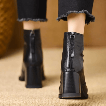 Bottines en cuir pour femmes Ovelle – Talon bloc sculpté et fermeture éclair arrière